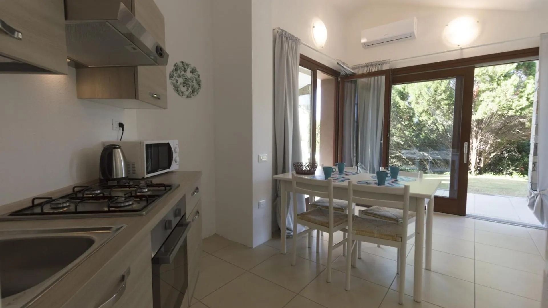 בית נופש הוילה Chia, Scorci Di Mare