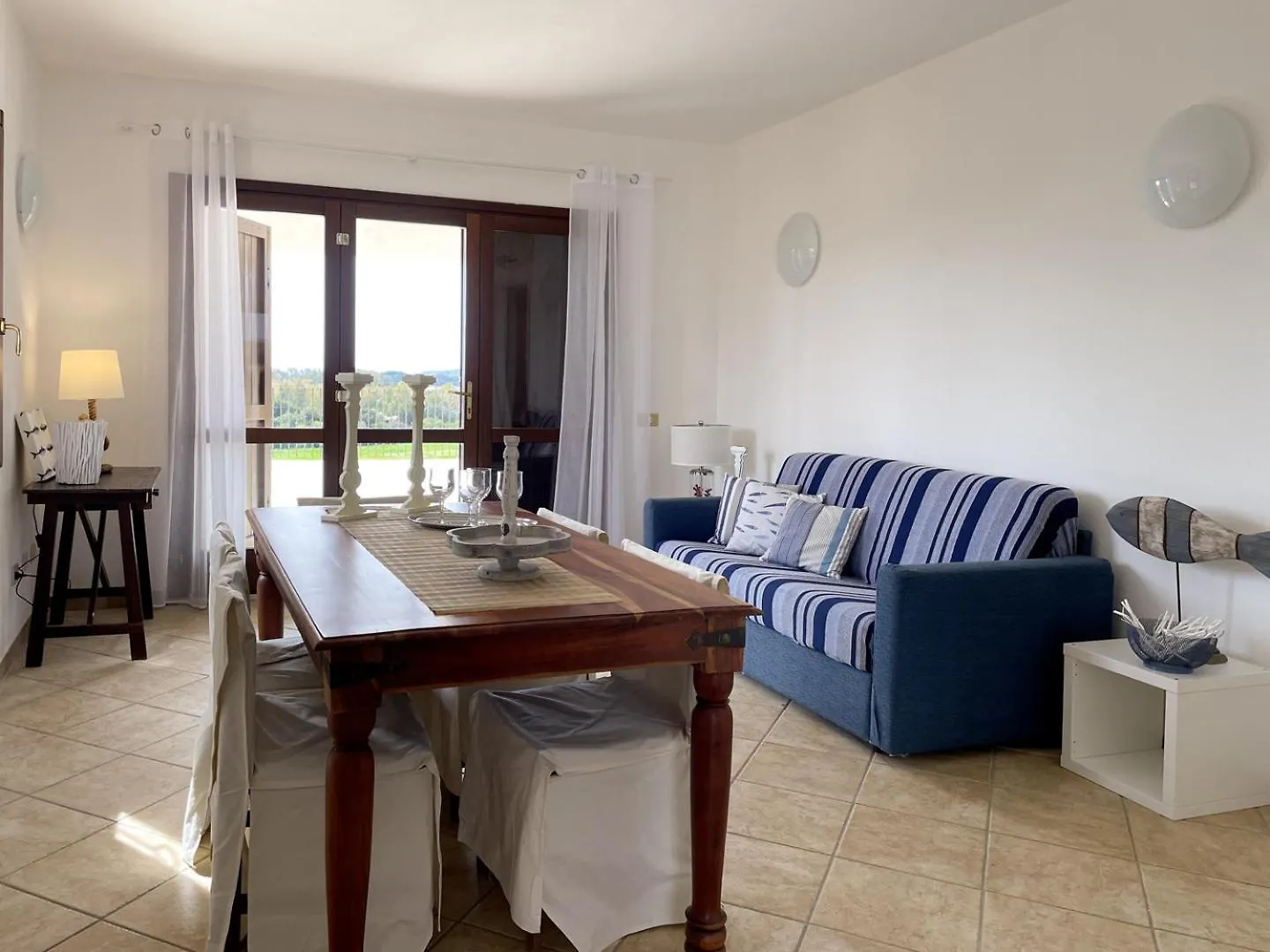 Chia, Scorci Di Mare Villa Feriehus Chia